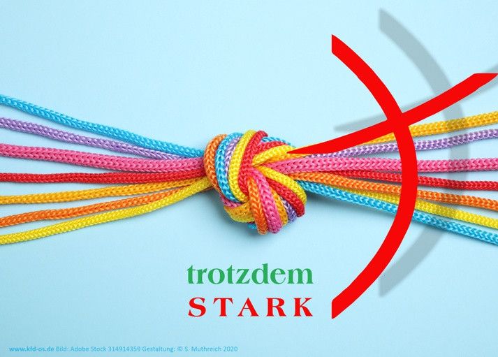 Bunte Schnüre mit Knoten und Schleife, beschriftet „trotzdem STARK“.
